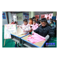 市三完小开展无纸化期末闯关测评