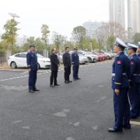 新春走访 | 王仁庆春节前走访慰问一线工作者