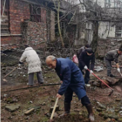 三都镇宝源社区：环境整治践雷锋精神 志愿服务聚治理合力