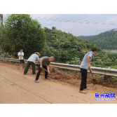 开局八好•防风险保安全丨清江镇上里村:雨后清淤除隐患