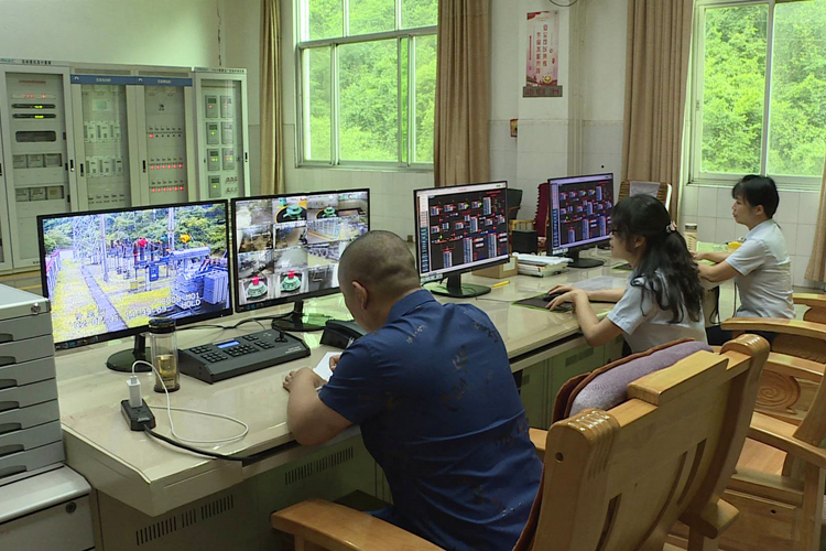 水电3_副本.jpg 水电3_副本.jpg