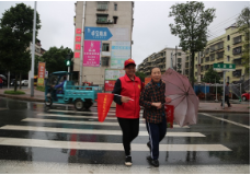 资兴文明交通劝导进行时