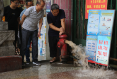 资兴排查农贸市场消防安全隐患