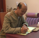 “农民作家”李德亮写出10多万字民间故事集