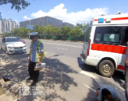 开车接打电话 事故负全责