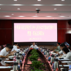 杨理诚主持市委理论学习中心组2022年第6次集体学习暨第一期东江湖讲坛