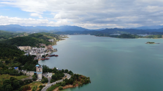 资兴：民宿旅游人气火爆 卖的是窗外的风景