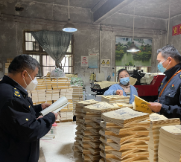 市文化市场综合行政执法局开展年前文化市场检查