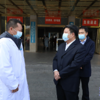 新春走访丨陈占华慰问部分退休老干部、一线干部职工等