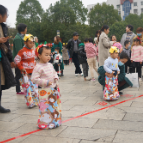 “金兔贺岁” 元宵闹喜