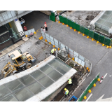 我市扎实推进人行道修复提质工程 护航市民安全出行