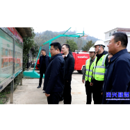 聚焦灾后重建 ｜黄斌到兴宁镇百嘉洞村调研灾后恢复重建工作