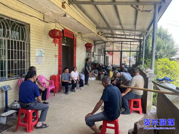 清江镇羊场村：屋场会上唠家常 民生实事放心上