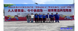 市城管局联合燃气企业开展燃气安全宣传活动