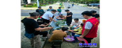 唐洞街道东岸山社区：粽叶飘香迎端午 邻里情暖老人心