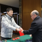 两会动态 | 市十八届人大三次会议明日开幕 人大代表今日陆续报到