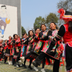 回龙山瑶族乡：民族特色活动 展现瑶族妇女风采