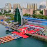 赛龙舟 迎旅发 东江湾龙舟大赛激情上演