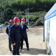 杨理诚到滁口镇、黄草镇调研督导灾后恢复重建工作
