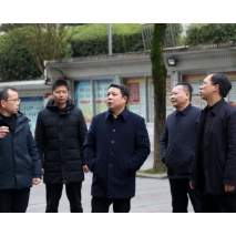 久久为功常抓不懈  办好人民满意的教育