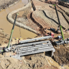 聚焦灾后重建丨坪田桥拆除重建工程：预制T梁成功架设 