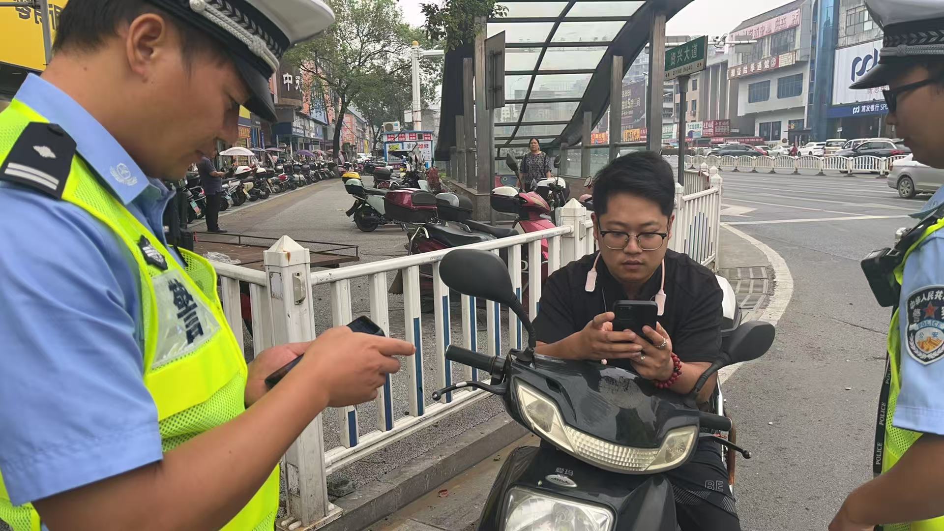 微信图片_20261015094928.jpg 微信图片_20261015094928.jpg