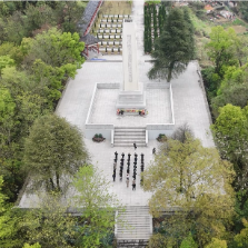清明祭英烈 薪火永相传——资兴市举行“追寻·2026·清明祭英烈”主题活动