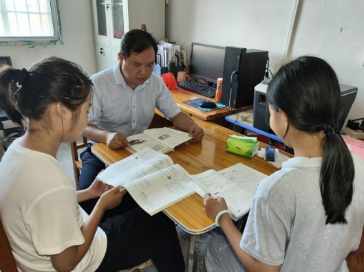 邱健锋：深耕体教融合 以球育人促成长