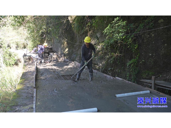 杨洞灌区水毁重建项目： 力争年底主干渠实现通水