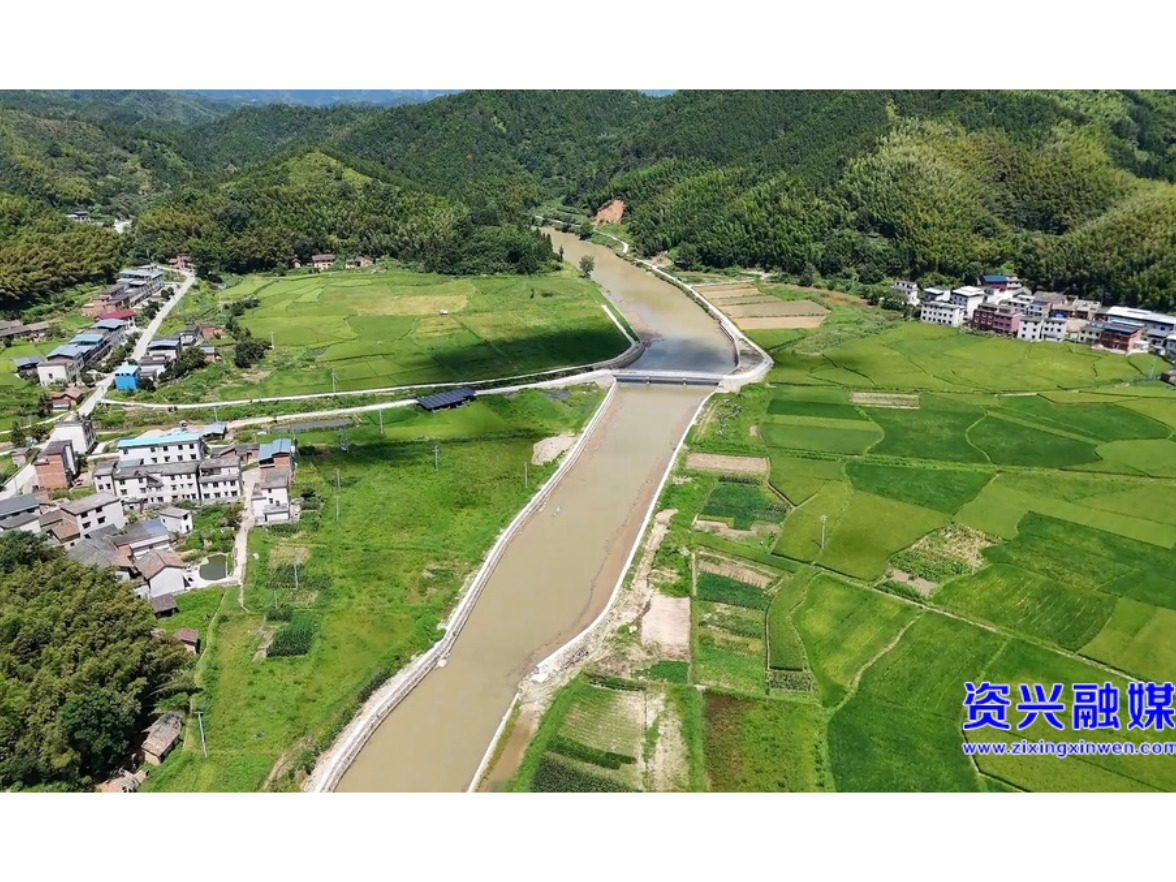 资兴州门司镇：刘家村跨江大桥通车 财信金控帮扶见实效