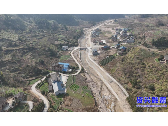 一块水泥坪,一个团圆年:长活村灾后重建中的温情叙事