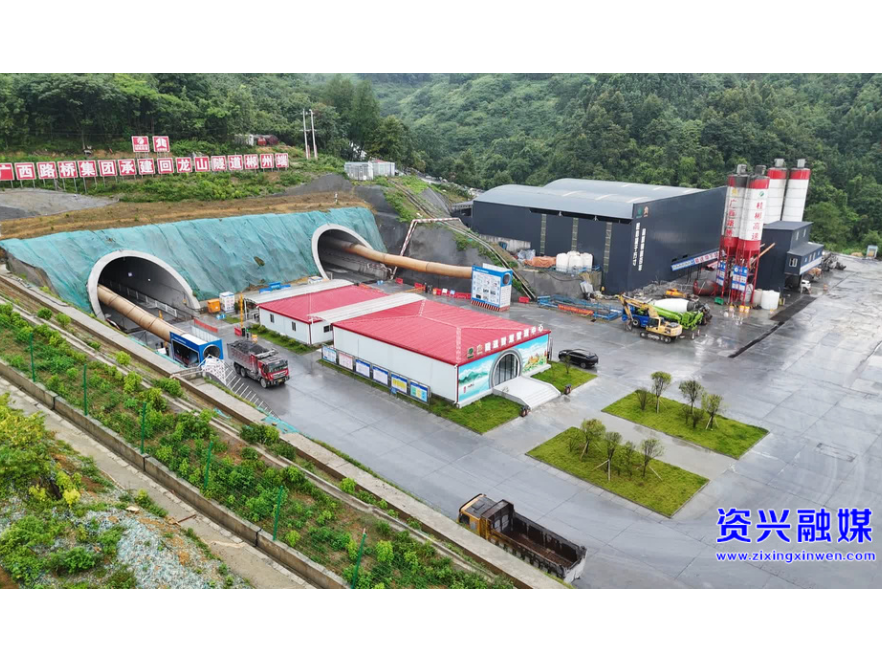 跑出“加速度”!桂郴高速第九合同段回龙山隧道右洞掘进突破1000米