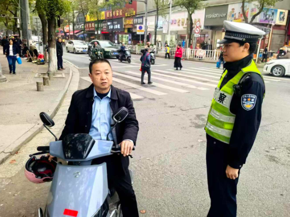 资兴：“戴帽工程”，“摩电”车辆交通违法“曝光台”（2026年第3期）