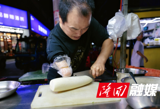 励志楷模刘良富：独臂擎起一个家