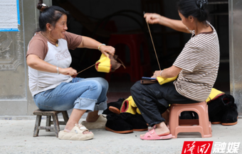 隆回县摄影家协会2025第二季《亲情》优秀作品展示（四）