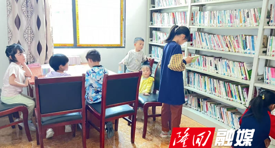 羊古坳镇组织开展全民阅读农家书屋读书活动