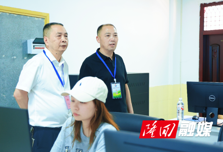 刘厚见检查高考准备工作