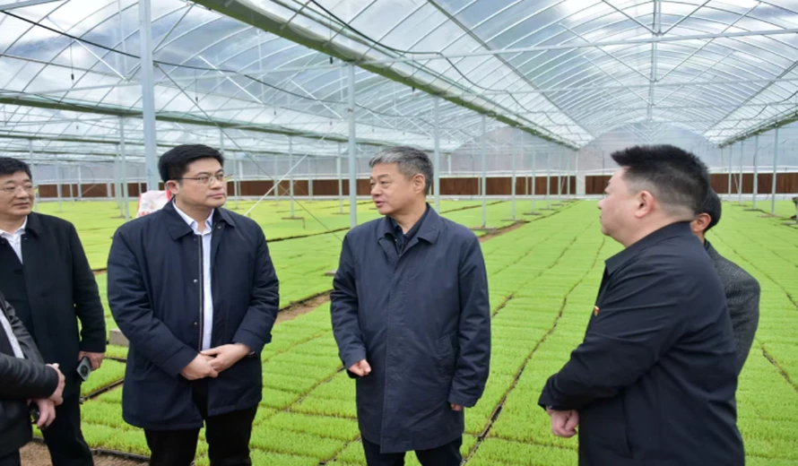 严华在隆回新邵调研经济运行、项目建设、春耕备耕等工作