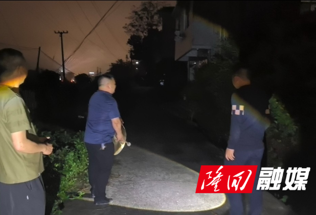 金石桥镇金桥社区开展夜间地质灾害应急演练