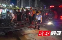 隆回交通运输执法大队开展夜间水上执法行动 查获非法航行摩托艇