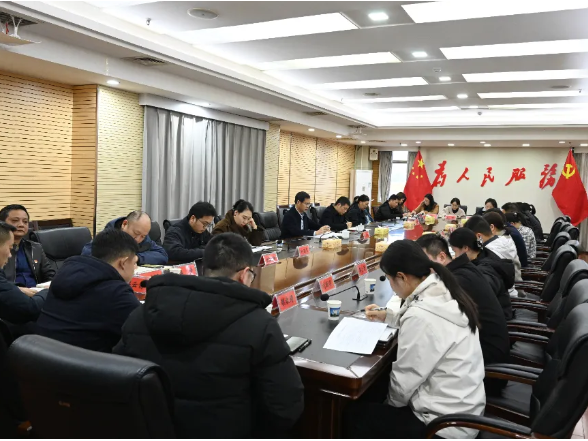 邹志超以普通党员身份参加区委办联合党支部组织生活会