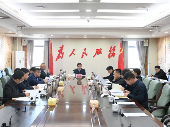 区委常委会召开会议，研究听取了这些事项