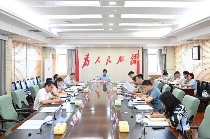 区委常委会召开会议，研究听取了这些事项
