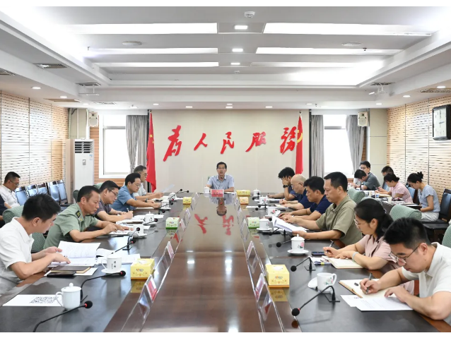 区委常委会召开会议，研究听取了这些事项