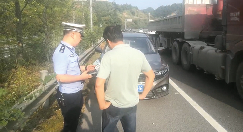 09版民生现场-4.jpg