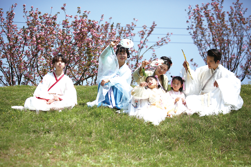 12版朋友圈-5.jpg 12版朋友圈-5.jpg