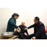 【澄潭现象·大爱传承】李昆明：父亲偏瘫，他放弃生意悉心照顾