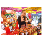 市场突围，董事长跨界当主播