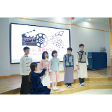 《少年谭嗣同》进社区，孩子们穿上了戏服