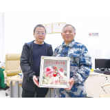 “德哥”再次募捐1164份爱心早餐